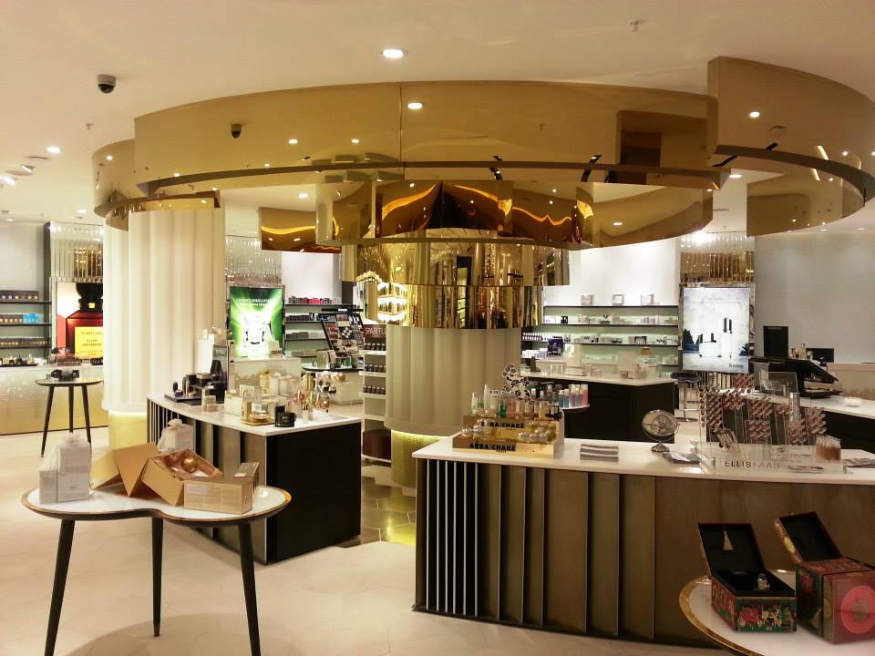 Harvey Nichols galeri 15