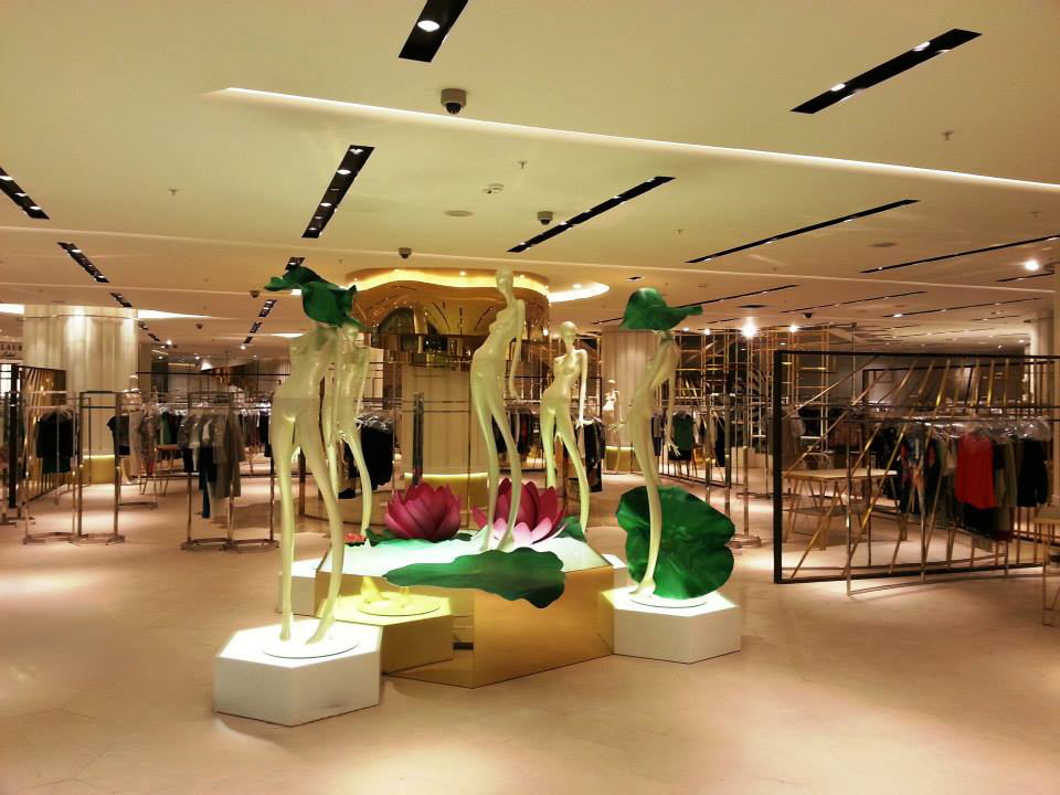 Harvey Nichols galeri 32