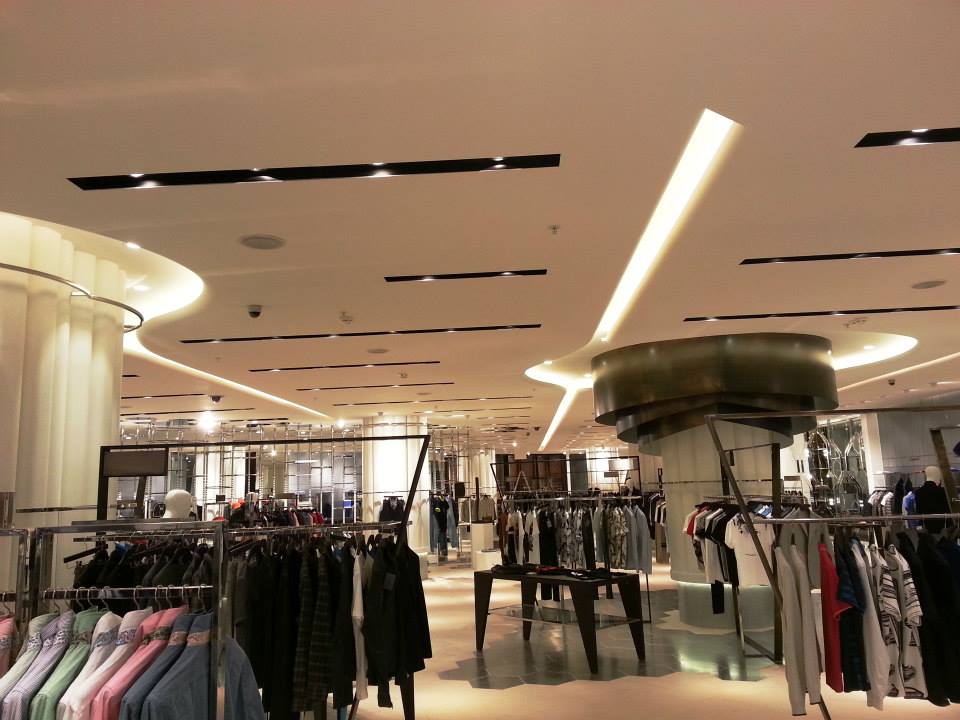 Harvey Nichols galeri 50