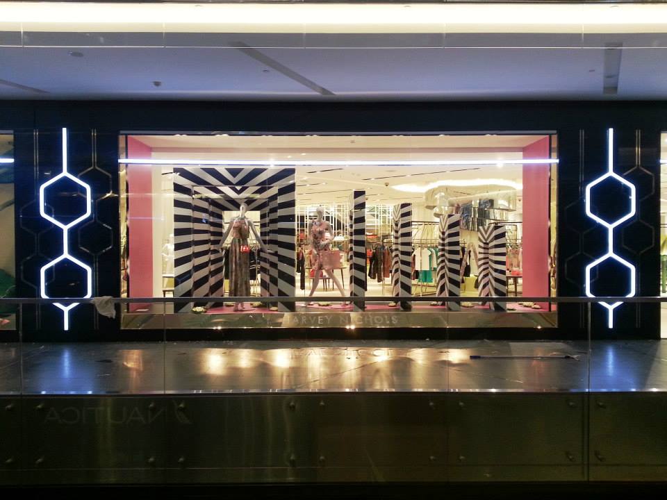 Harvey Nichols galeri 75