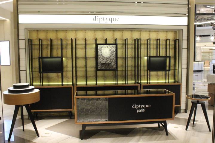 Harvey Nichols galeri 61