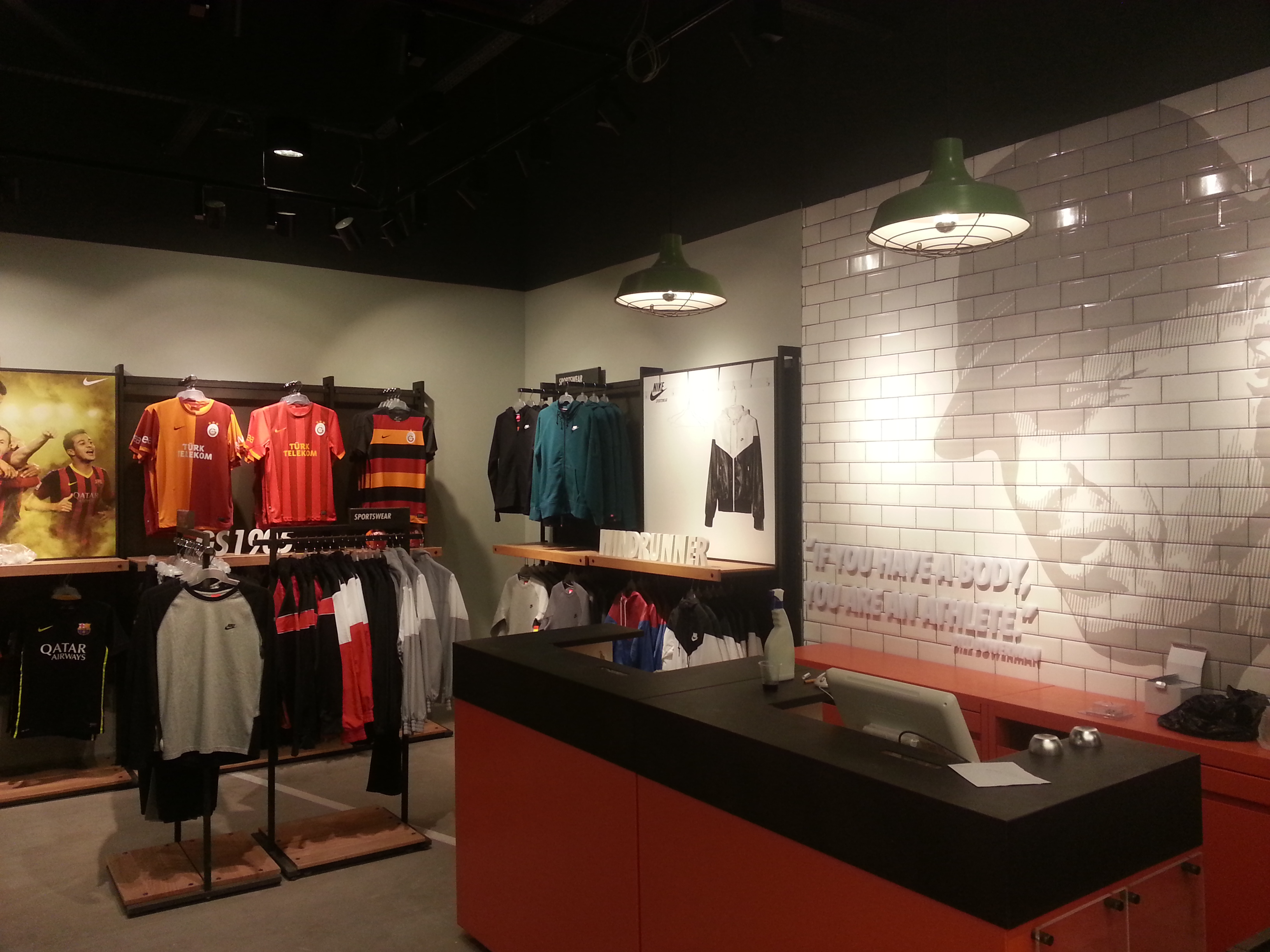 Nike galeri 2